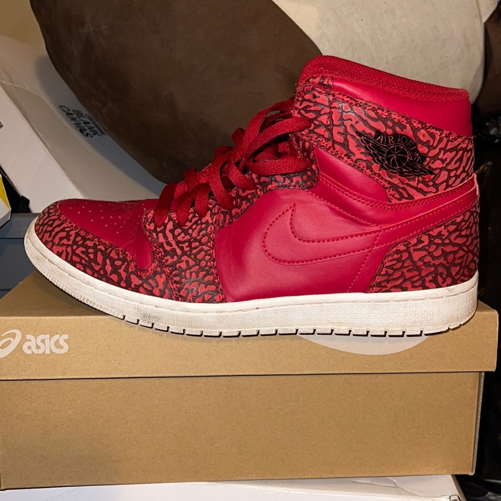 STILL AVAILABLE!!! Air Jordan 1s